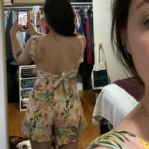 COPY - FARM Rio Romper - Picture 3 of 8